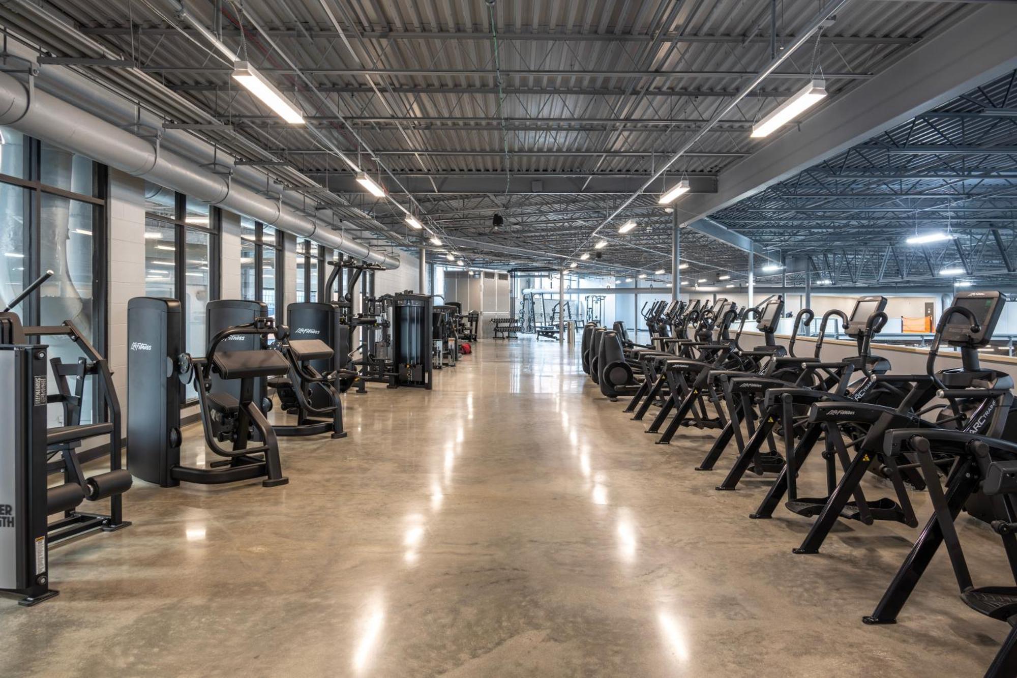 The Warehouse Hotel At Champion Mill Хамилтън Екстериор снимка