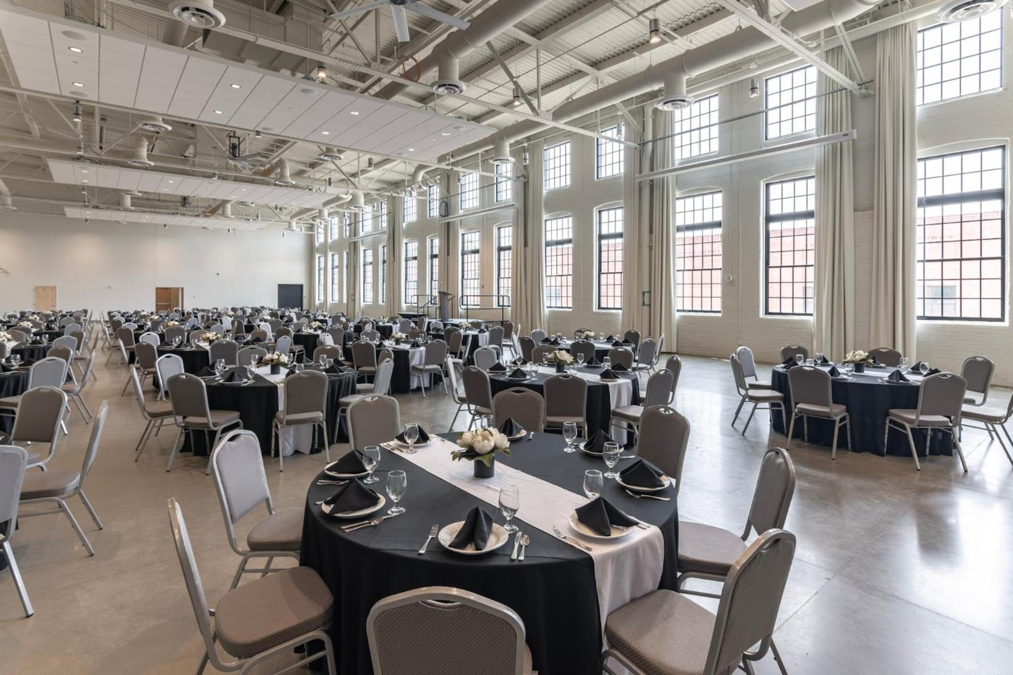 The Warehouse Hotel At Champion Mill Хамилтън Екстериор снимка